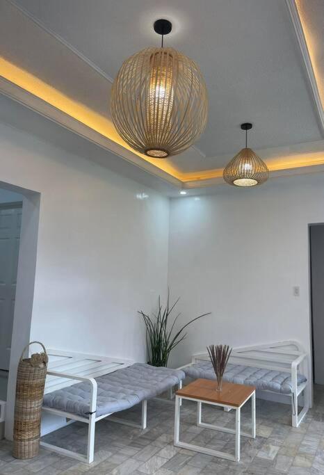 Country Home In Silang Tagaytay 외부 사진